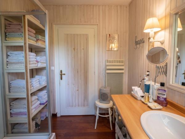 BELLE MAISON A RENOVER
