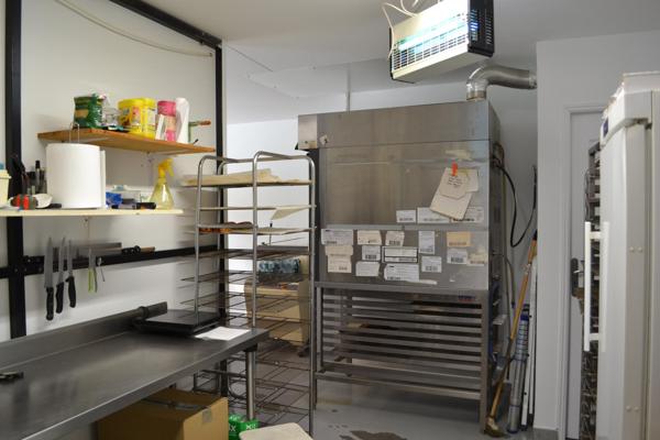 Point chaud, dépôt de pain, pâtisserie,