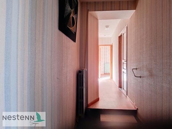 Maison à vendre en plein centre de Saint Sulpice de Royan à 10 minutes des plages de Royan.