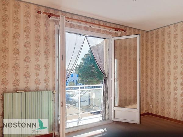 Maison à vendre en plein centre de Saint Sulpice de Royan à 10 minutes des plages de Royan.