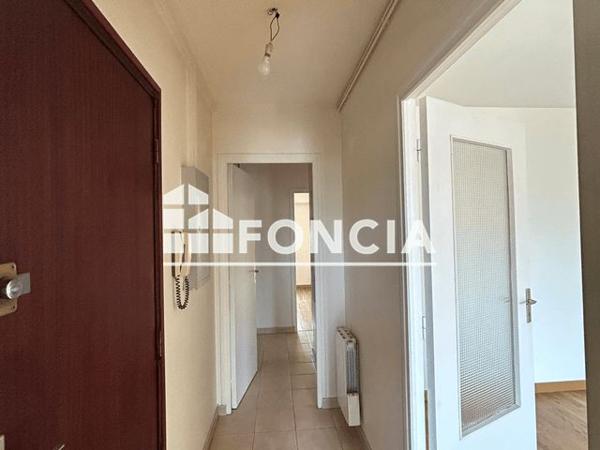 Location Appartement 3 pièces 57.26 m² - 35 RUE TOLSTOI Issy-les-moulineaux 92130