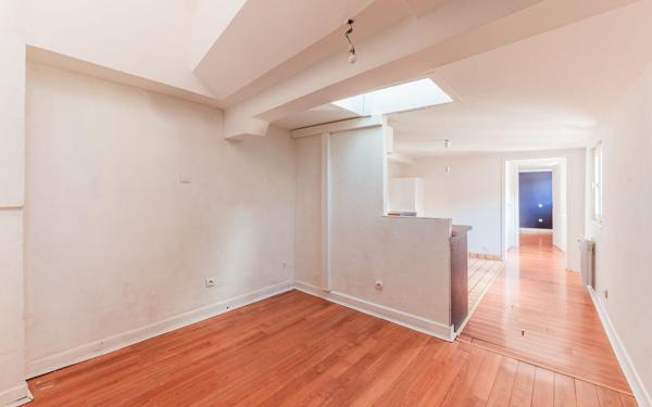 Appartement à vendre    2 pièces • 43,85 m2 Strasbourg