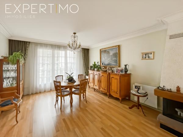 Issy-les-Moulineaux (92130) Maison 140 m² avec 4 chambres