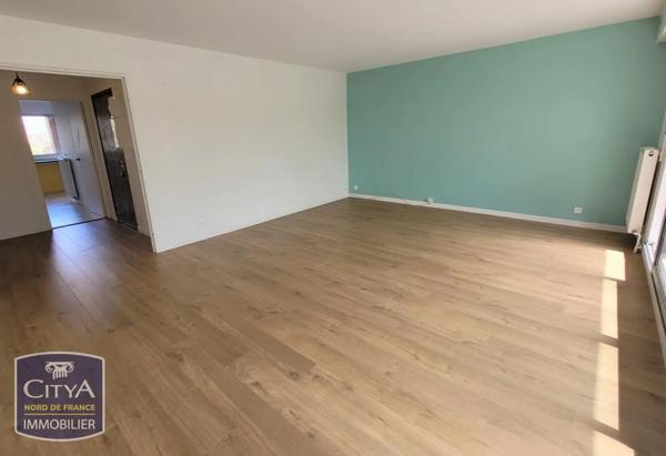 Appartement à louer 3 pièces 82.69m² Croix (59170)