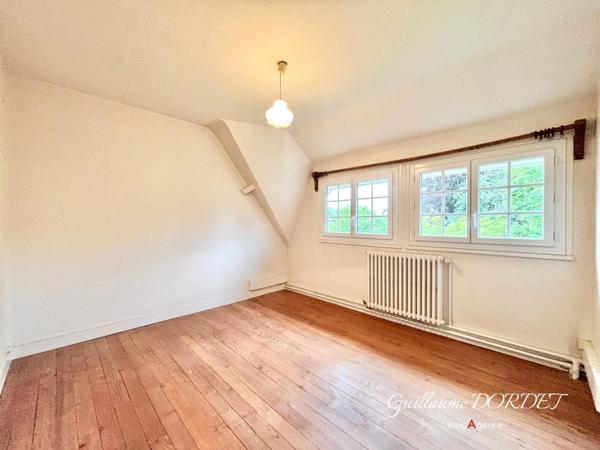 Maison à ARQUES-LA-BATAILLE, 76880 - 5 pièces 150m²