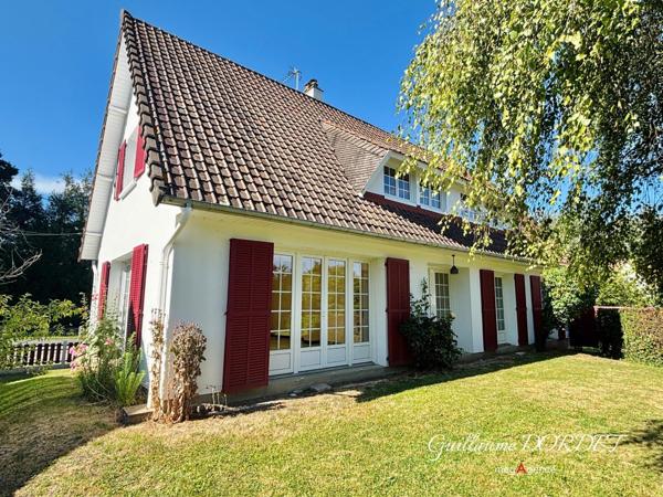 Maison à ARQUES-LA-BATAILLE, 76880 - 5 pièces 150m²