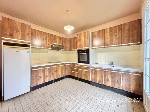 Maison à ARQUES-LA-BATAILLE, 76880 - 5 pièces 150m²