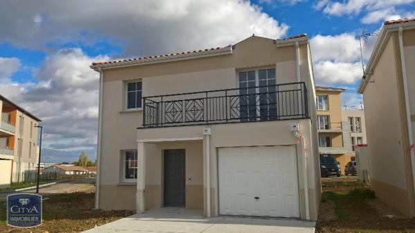 Maison à louer 5 pièces 103.51m²