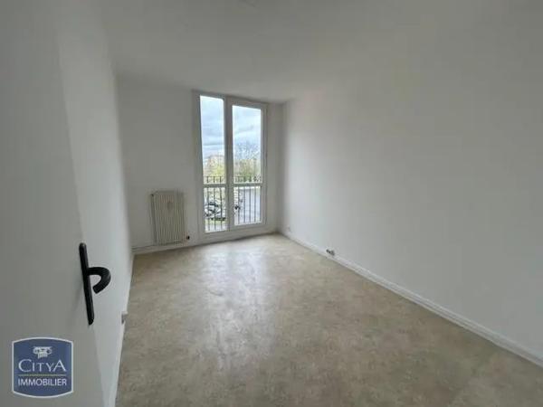 Appartement à louer 3 pièces 75.6m² Wattignies (59139)