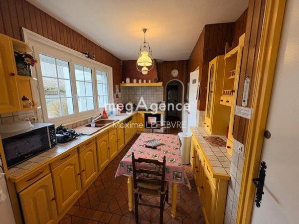 Maison à CANDAS, 80750 - 6 pièces 200m²