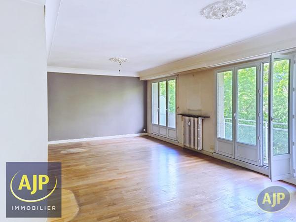 Appartement à vendre Nantes - 4 pièces, 86m² avec 2 chambre(s) à 265 000€ - AJP Immobilier Nantes Rond-Point de Rennes