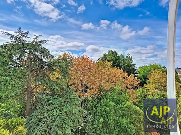 Appartement à vendre Nantes - 4 pièces, 86m² avec 2 chambre(s) à 265 000€ - AJP Immobilier Nantes Rond-Point de Rennes
