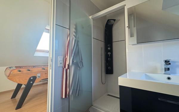 Maison à vendre    8 pièces • 166 m2 Pontault-Combault