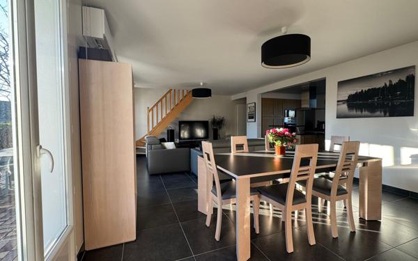 Maison à vendre    8 pièces • 166 m2 Pontault-Combault