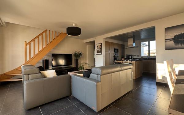 Maison à vendre    8 pièces • 166 m2 Pontault-Combault