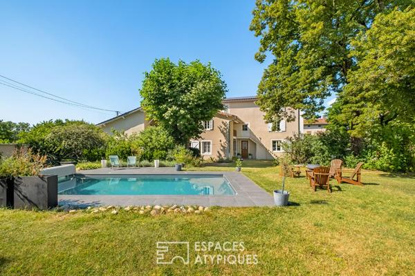 Ancienne ferme restaurée avec piscine proche de Vienne
