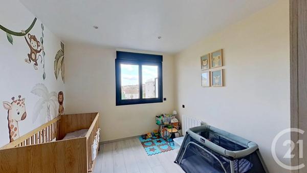 Appartement F3 à vendre  3 pièces - 69 m 2   LE PERREUX SUR MARNE  - 94