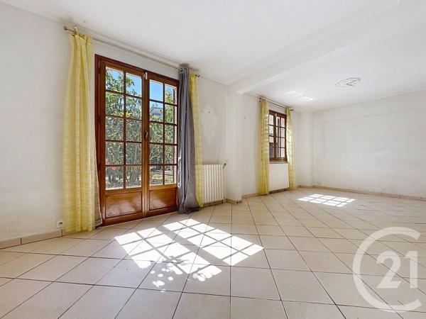 Maison à vendre  5 pièces - 85 m 2   VITRY SUR SEINE  - 94