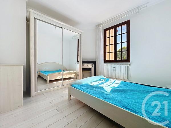 Maison à vendre  5 pièces - 85 m 2   VITRY SUR SEINE  - 94