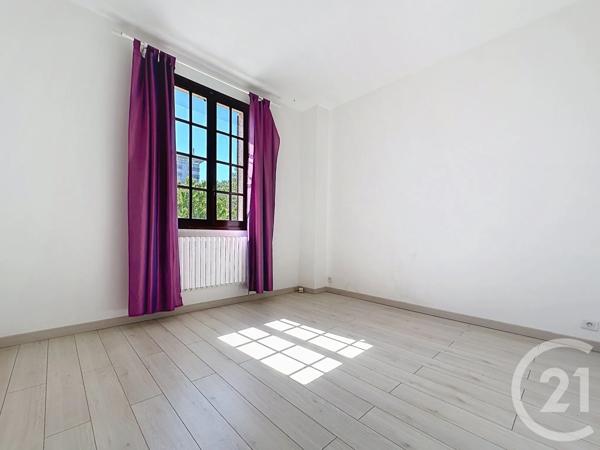 Maison à vendre  5 pièces - 85 m 2   VITRY SUR SEINE  - 94