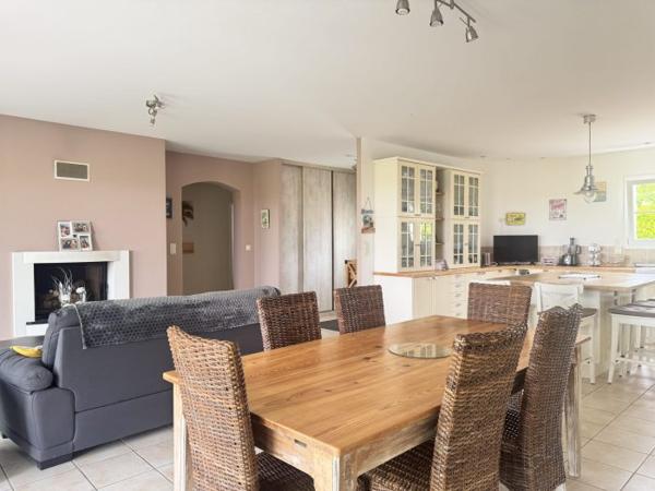 Maison traditionnelle Cozes 148 m²