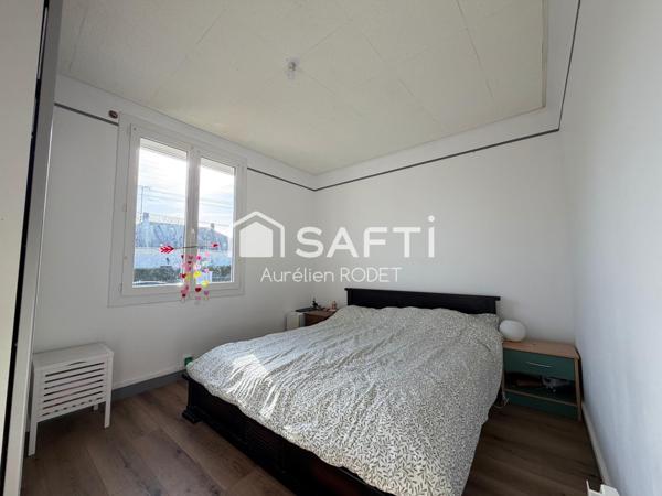 Maison sur sous sol intégral.