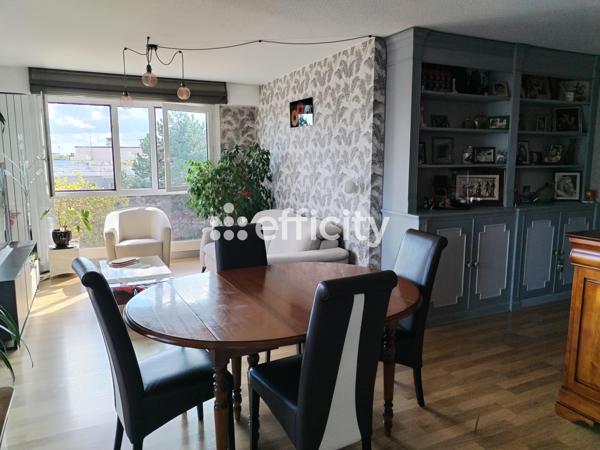Appartement
         4 pièces
        - 92 m² Exclusivité 356 000 € *