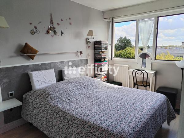 Appartement
         4 pièces
        - 92 m² Exclusivité 356 000 € *