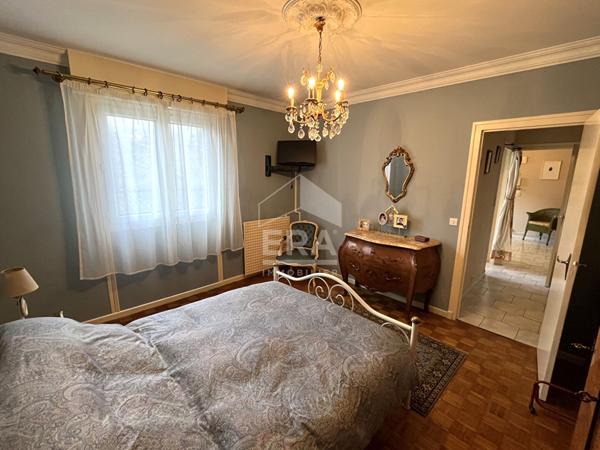 Appartement Sainte Foy La Grande intra-muros 76m² habitables 3 pièce(s) et garage