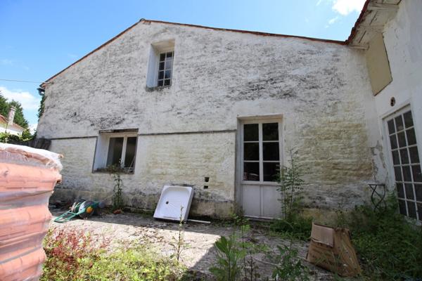 Ensemble immobilier à rénover