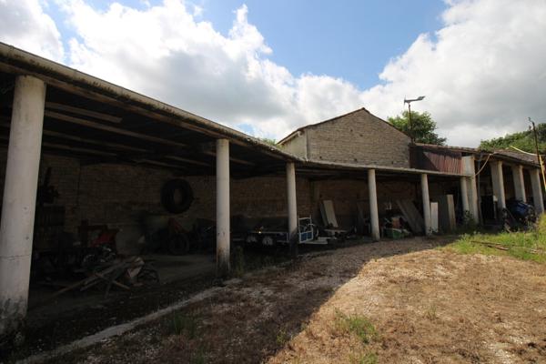 Ensemble immobilier à rénover