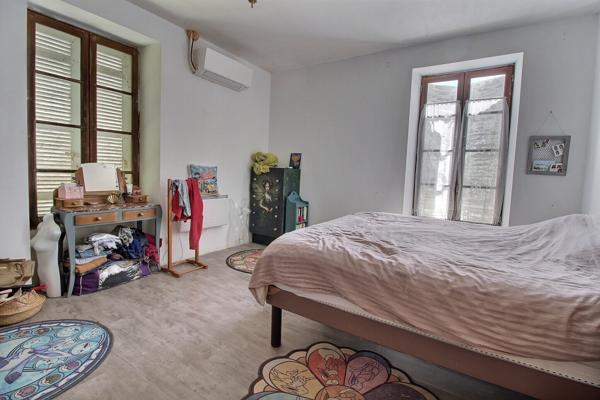 Ensemble immobilier à rénover