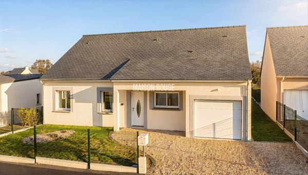 Maison neuve de plain-pied à 500 m de la plage de Pors Rand à Pleubian, double séjour lumineux et grande ouverture sur terrasse
