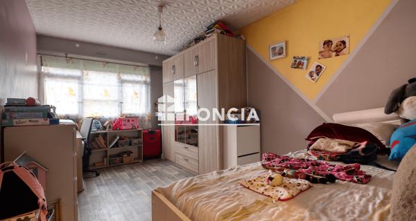 À vendre Appartement 3 pièces 77.13 m² - Villejuif 94800