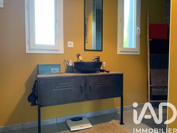 Maison à vendre 4 pièces 104 m² Saint-Julien-Innocence-Eulalie