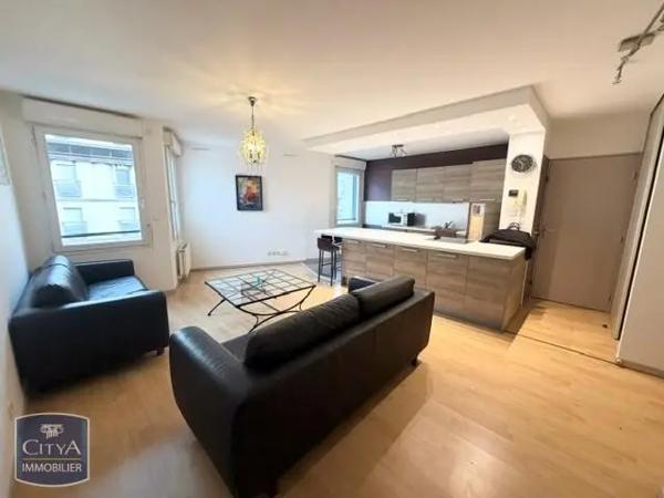 Appartement à louer 3 pièces 72.79m² Clermont-Ferrand (63000)