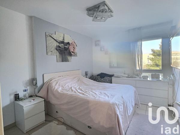 Appartement 3 pièces de 62 m² à Marseille (13013)