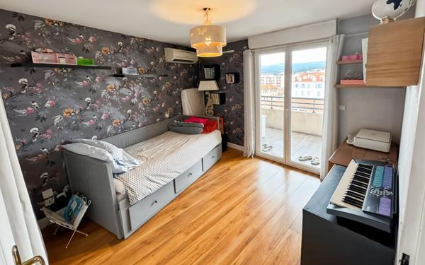 Appartement à vendre    3 pièces • 74,27 m2 Cannes