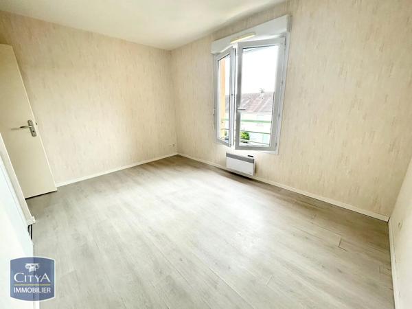 Appartement à louer 2 pièces 45.76m² Nevers (58000)