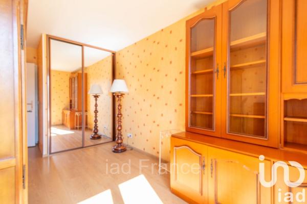 Appartement 3 pièces de 66 m² à Mantes-la-Jolie (78200)