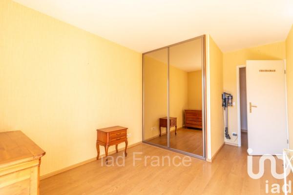 Appartement 3 pièces de 66 m² à Mantes-la-Jolie (78200)