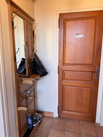 MAISON A CHAMBRES A VENDRE - proche CHABRIS