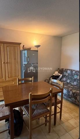 Saint-Pierre-la-Mer – Appartement 2 pièces avec piscine, tennis et parking
