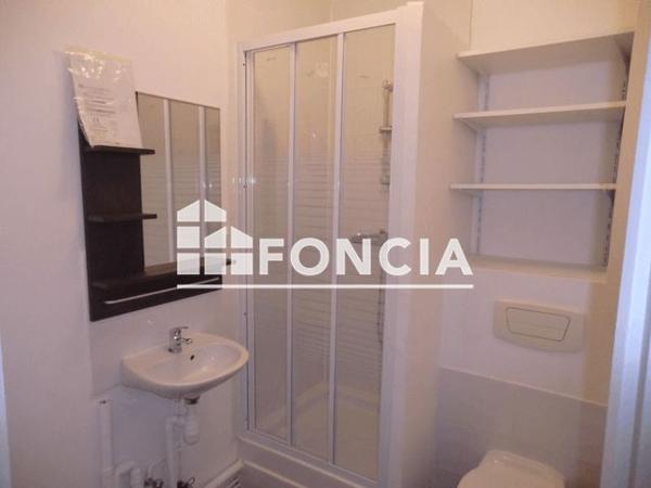 Location Studio 44.1 m² - 3 RUE BOIROT Clermont-ferrand 63000