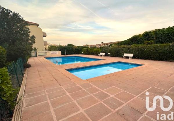 Appartement à vendre 3 pièces 53 m² Saint-Laurent-du-Var