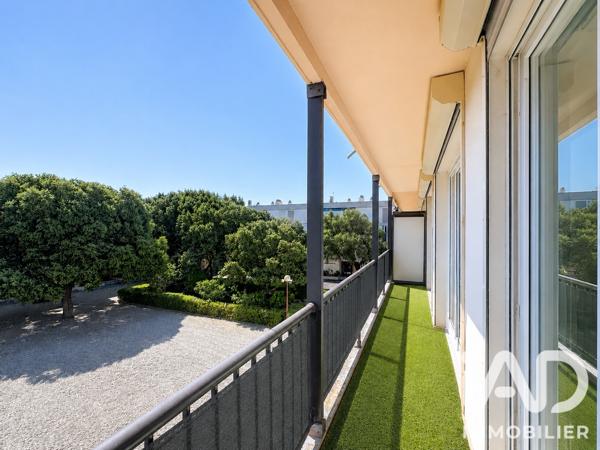 Location appartement 3 pièces 74 m² Istres