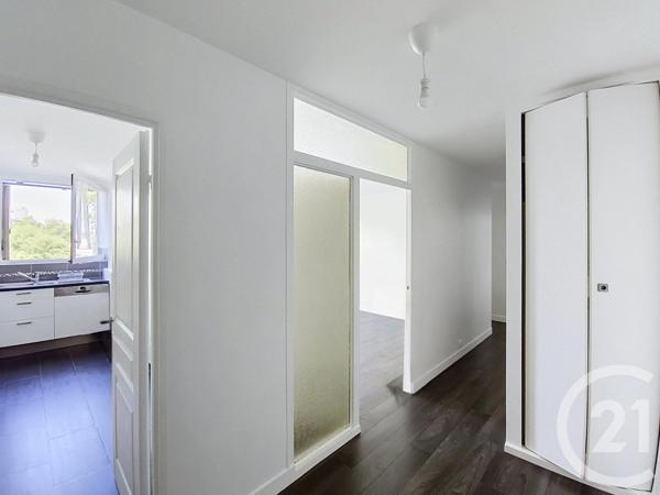 Appartement F4 à vendre  4 pièces - 73,81 m 2   ST DENIS  - 93