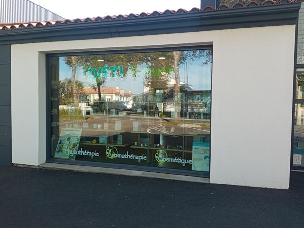 CHALLANS, local commercial 45.80 m²