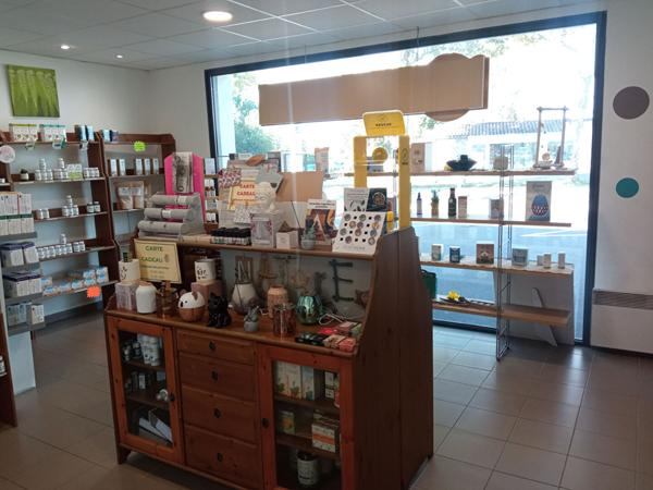 CHALLANS, local commercial 45.80 m²