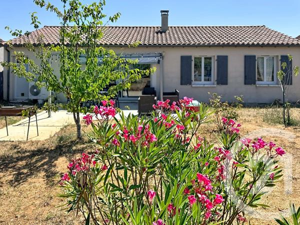 Maison à vendre  4 pièces - 81,24 m 2   ST SATURNIN  - 16